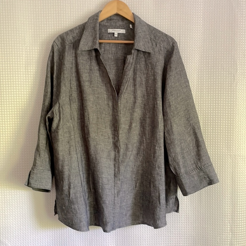 Foxcroft 100% Linen Gray Heather Blouse